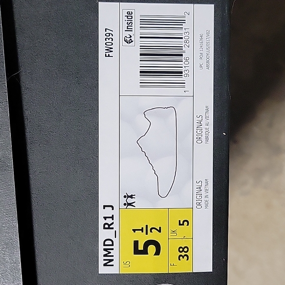 Adidas NMD R1 - Picture 4 of 4